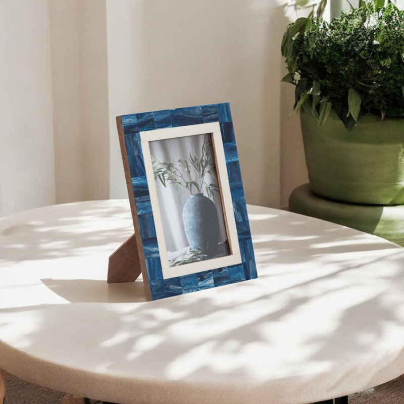 Resin and Wood Picture Frame with Glass Insert - Modern Decorative Photo Holder - MDF Border for Stylish Artwork Display - Elegant Accent for Home Decor and Personalized Memories