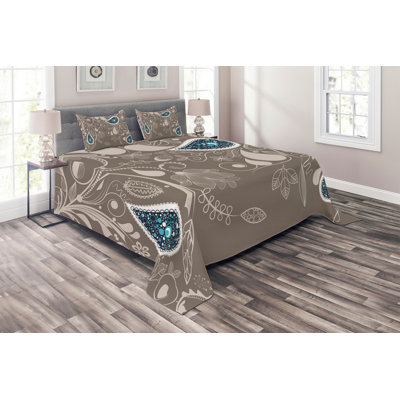 Motifs Modern & Contemporary Paisley Coverlet
