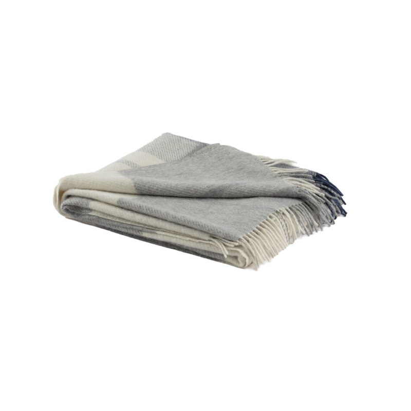 Jeté d'hiver en fibre surdimensionné 59 po x 73 po Fibra par Auskin, Gris / blanc