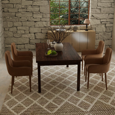 Ensemble repas avec chaises rembourrées
