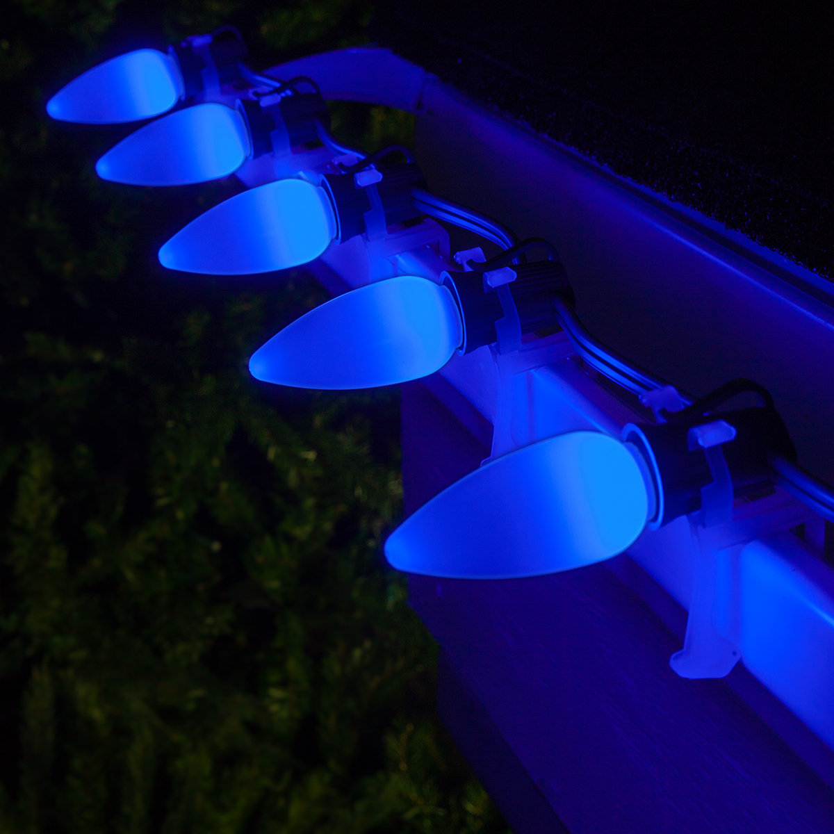 Shatterproof Smooth C9 OptiCore LED Christmas String Lights, 50, Blue