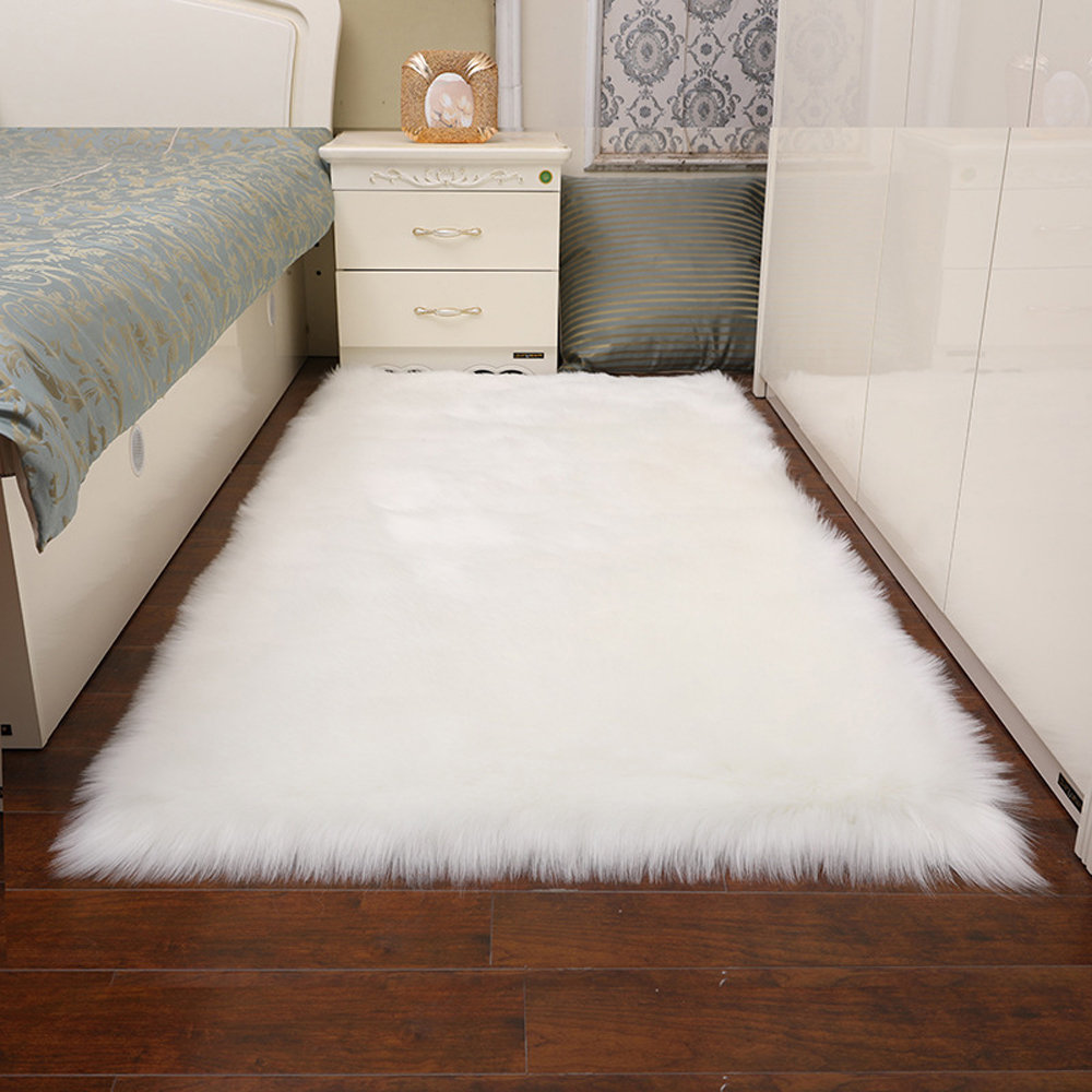 Etta Avenue Dwayne Retangular Super Soft Shaggy Handmade White Rug ...
