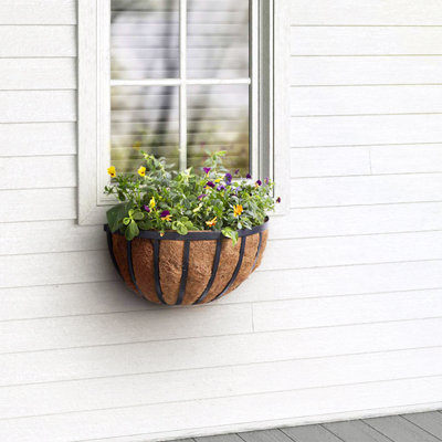 Rodger Metal Planter
