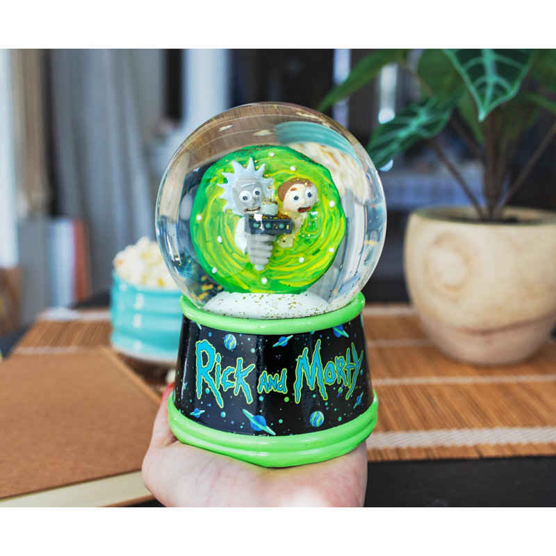 Cloche Or Water Globe