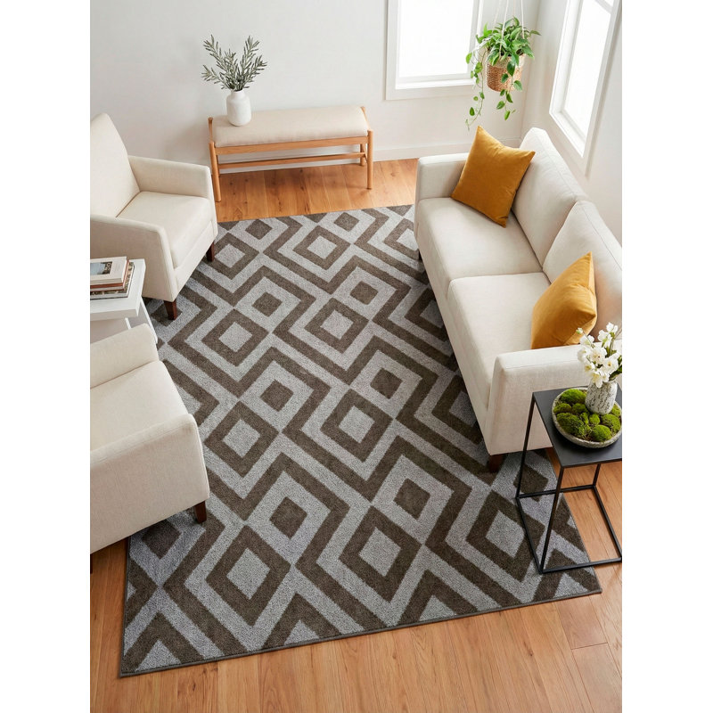 Urbano Geometric Area Rug in Gray, Rectangle 5' x 7'2"