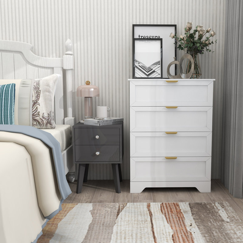 Commode à 4 tiroirs l 29,1 po Sophia-Mae, Blanc
