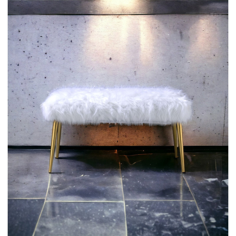 Banc Bagley II en fausse fourrure blanche et finition dorée