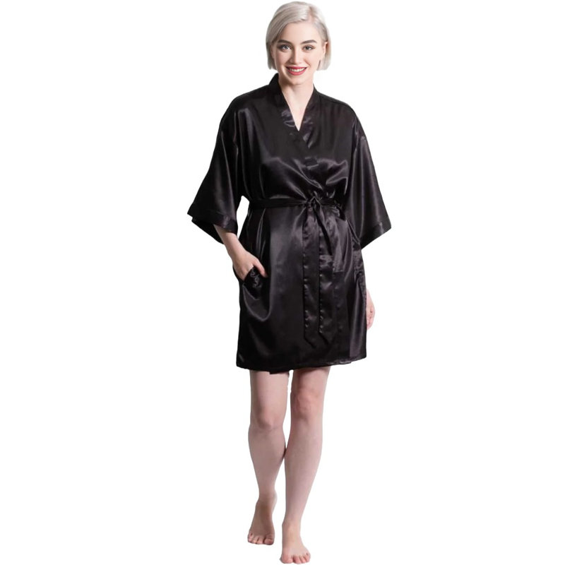 Peignoir en satin avec poches Quindy, Noir, M / G