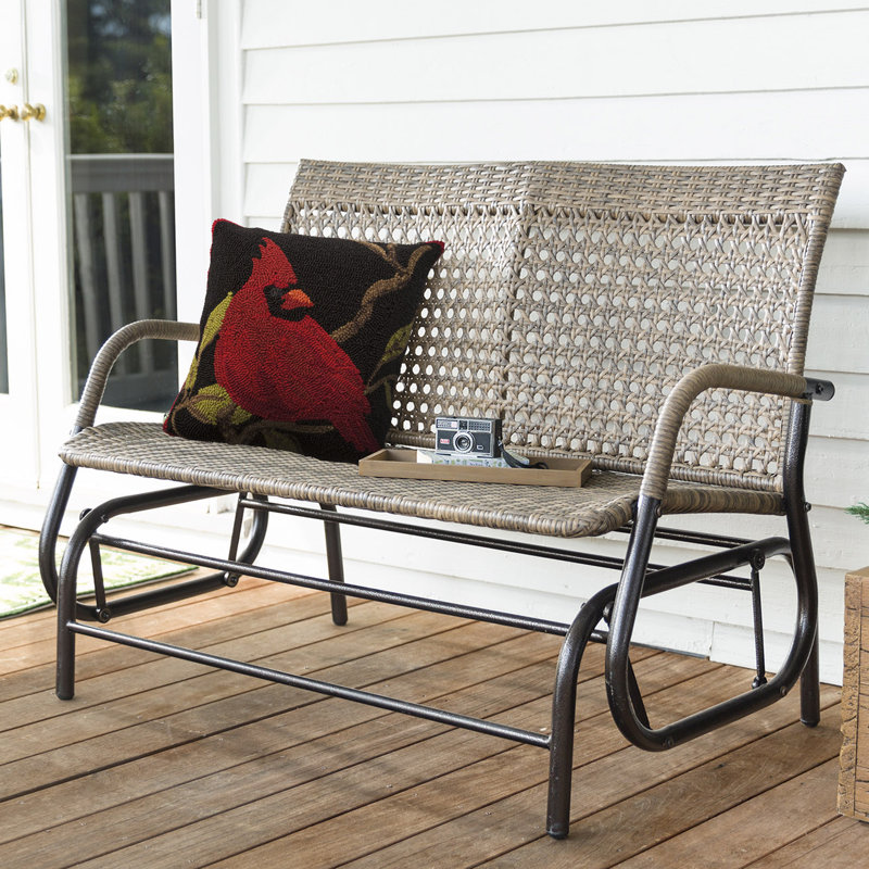 Metal/Wicker Outdoor Bench