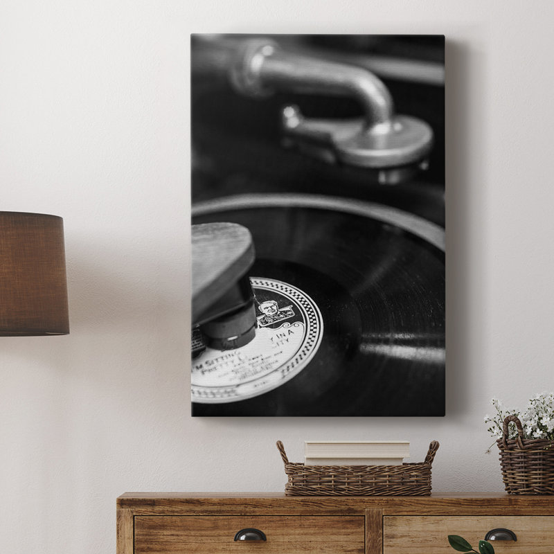 Phonographe - galerie Cavas sur mesure, H 60 po x l 40 po
