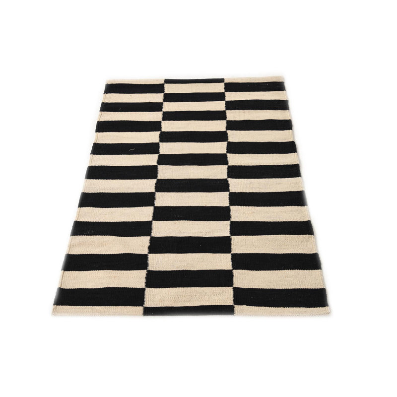 Tapis noir et blanc Osbourne