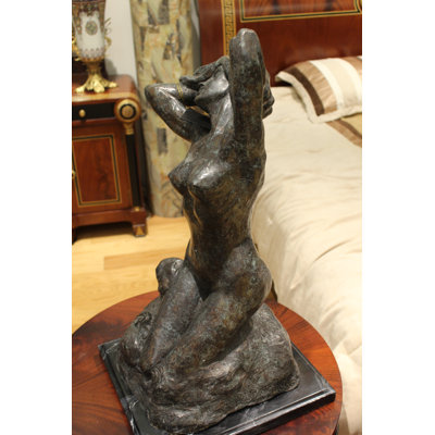 Henriques Woman Posing Naked Rodin Statue