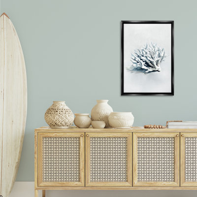 Cadre flottant Subtile Staghorn Coral, design par Ramona Murdock