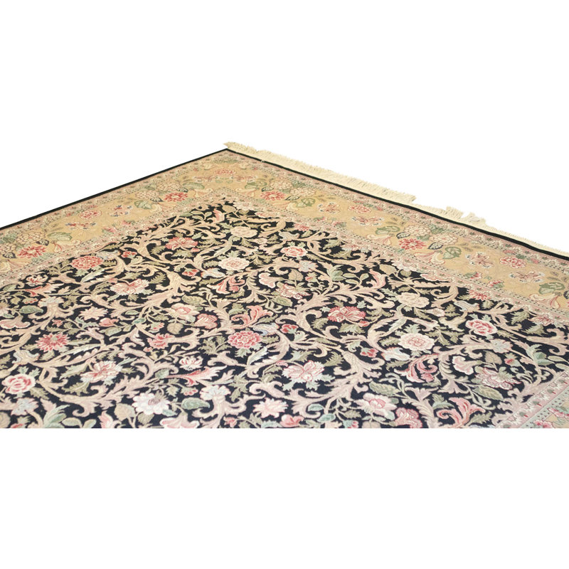 Tapis noir noué à la main de haute qualité