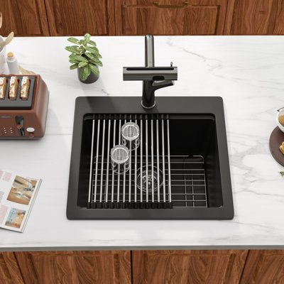 L 21 po x l 20 po Composite quartz encastré dans un évier de cuisine à simple cuve et station de travail