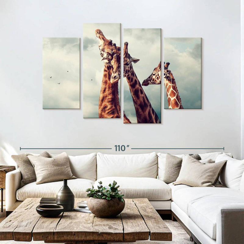 «Brampt Giraffe Family Bonding»
