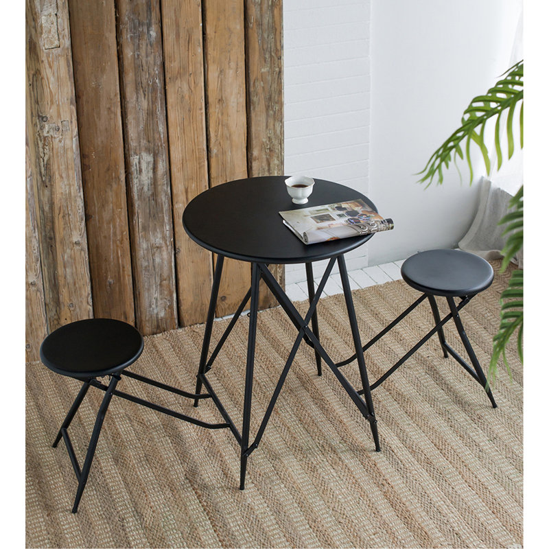 Table d'appoint escamotable 60,83 x 24 x 32,3 po et deux sièges