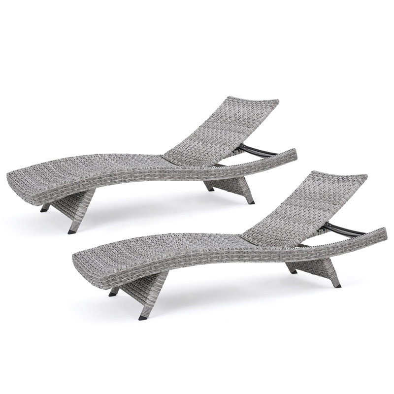 CRETE WICKER CHAISE LOUNGE