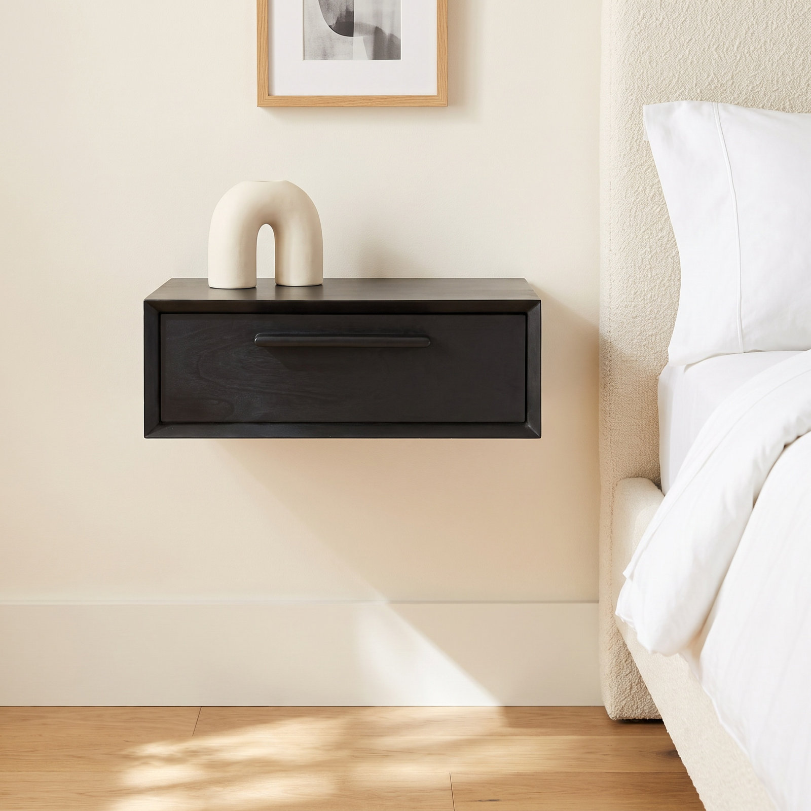 Geoffry 18" Mango Wood Floating Shelf, Black