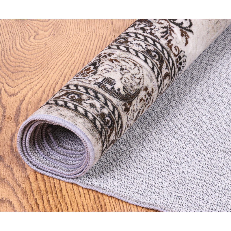 Chardip Floral Area Rug, Rectangle 120 x 160cm