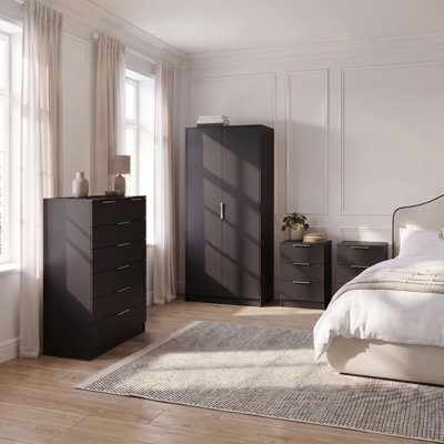 Glenhaven 4 Piece Bedroom Set