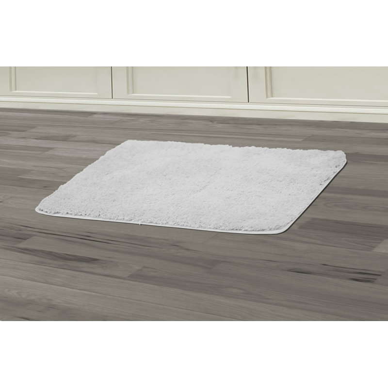 Eiliyah Microfiber Non-Slip Bath Mat, White, 18" W x 30" L