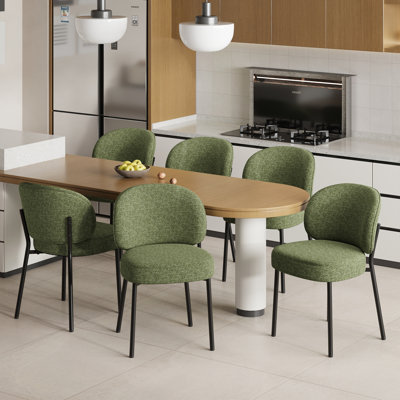 Chaise rembourrée avec assise rembourrée épaisse