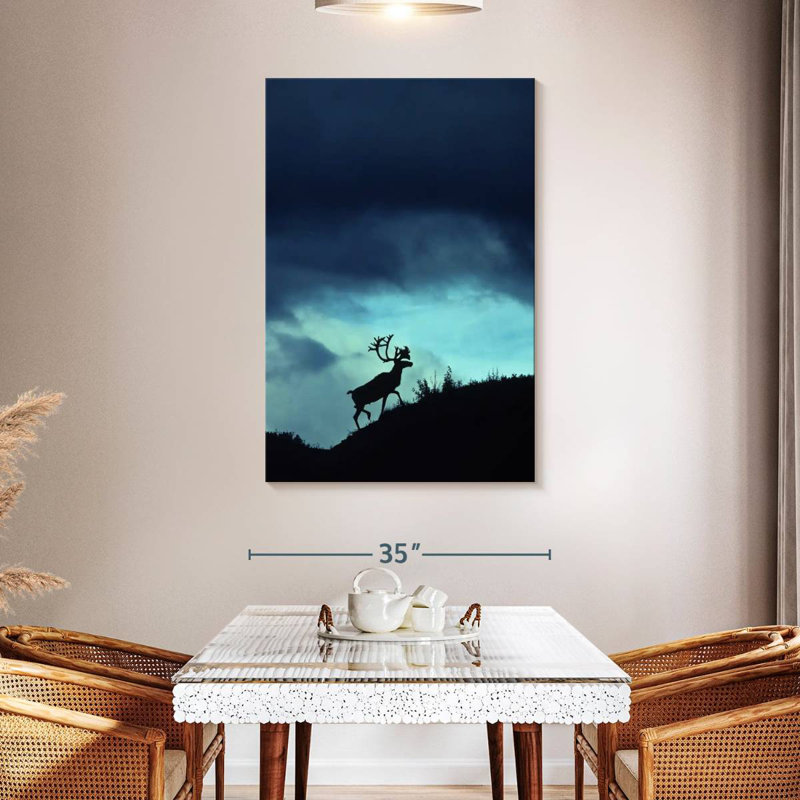 Silhouette de cerf au crépuscule, H 48 po x l 32 po