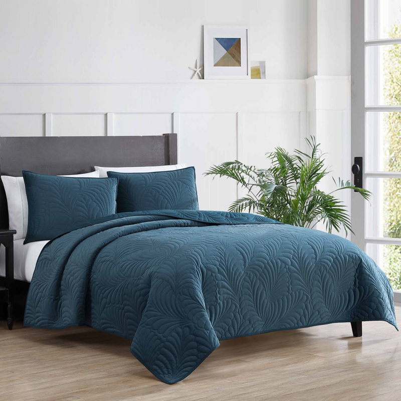 Marci 3 pc King Blue Coverlet Set, Blue, King Comforter + 2 King Shams