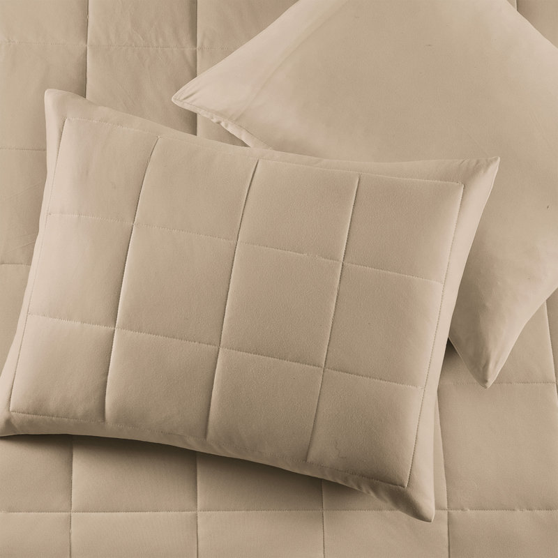 Wonderful Cooling 3-Piece Jersey Quilt Set, Beige, King Quilt + 2 King Shams