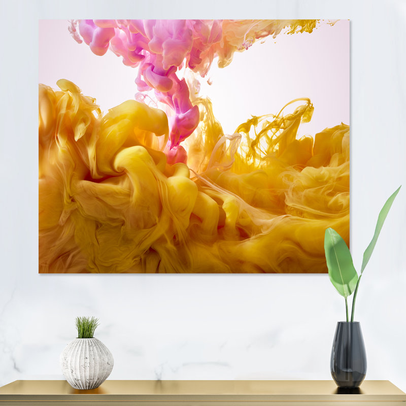 «Yellow and Pink Dancing Ink Clouds» - photographie sur toile, Toile tendue, H 12 po x l 20 po