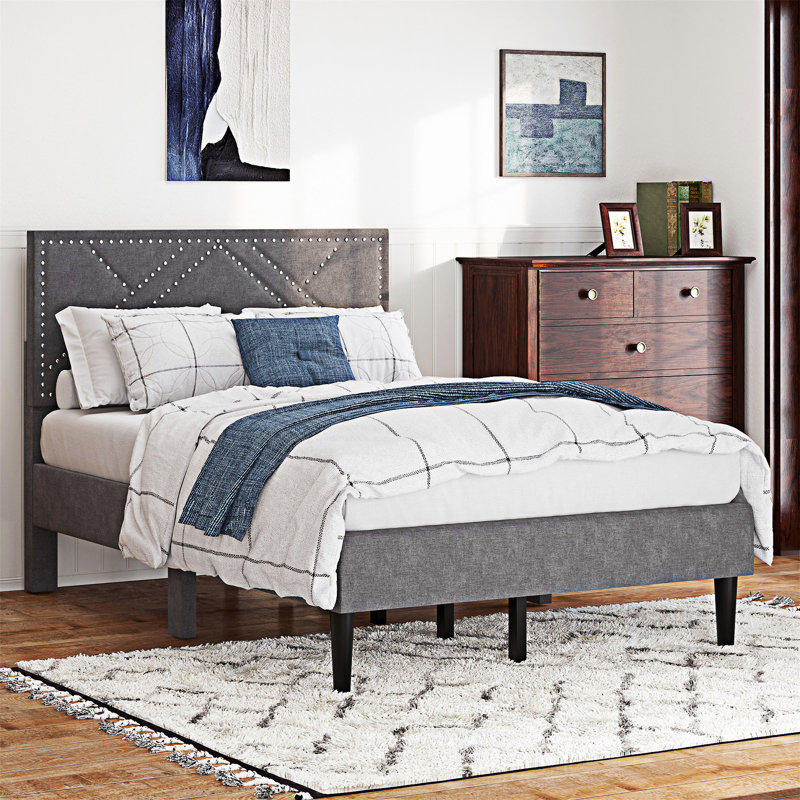 Upholstered Platm Bed, Full