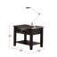 Table de bout rectangulaire brune avec tiroir et tablette à des fins décoratives dans Revolution Home Decor