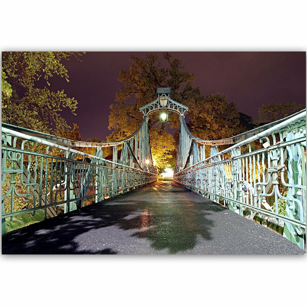 Leinwandbild Alte Brücke mit Laterne