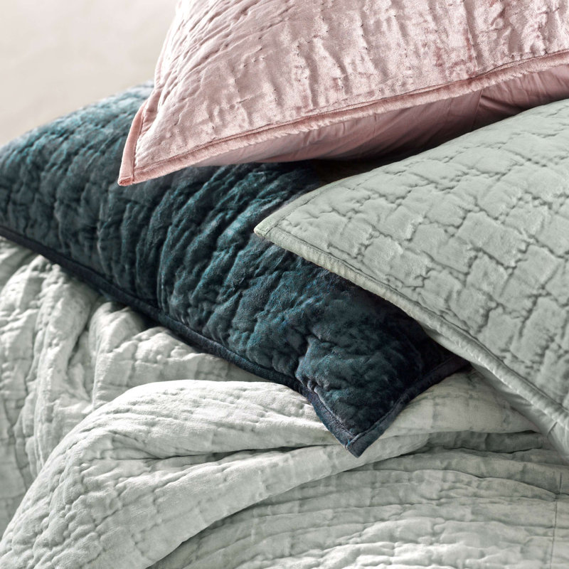 Matte Velvet Juniper Quilt, King Quilt, Juniper