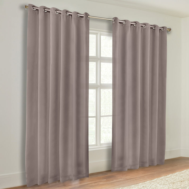 Paire de rideaux obscurcissant avec œillets Millendon, L 70 po x L 84 po, Taupe