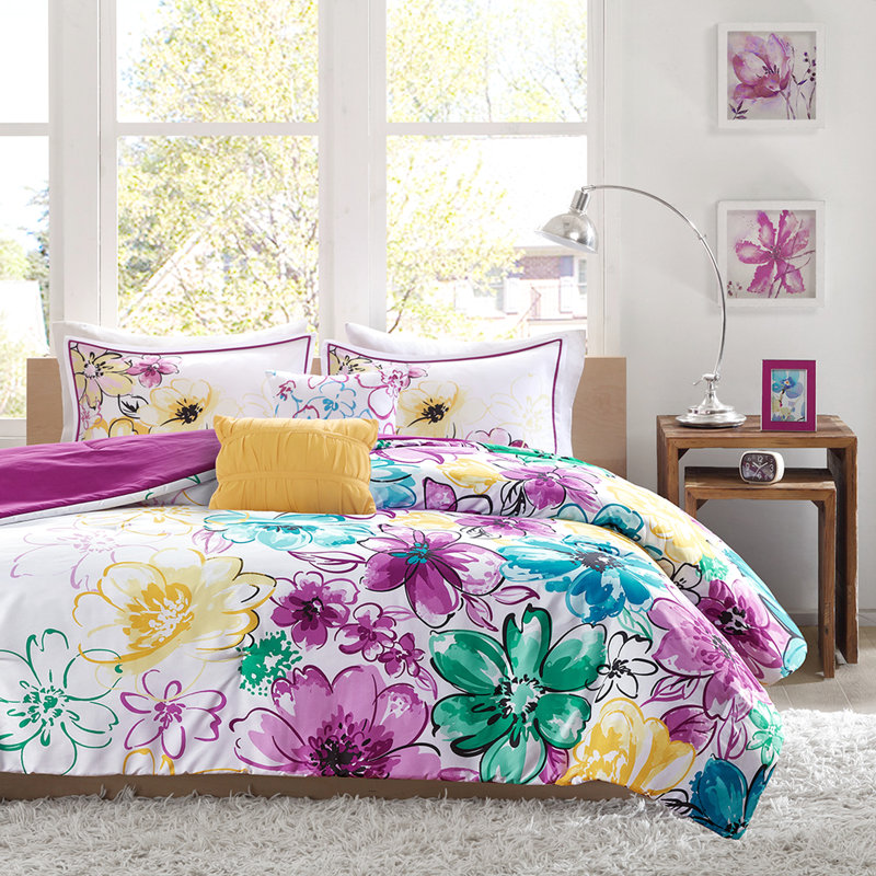 Soft Full/Queen Bedding With Blue Floral Design , Print Comforter Ensemble