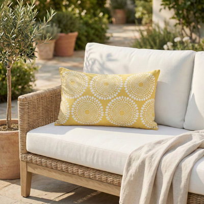 Coussin lombaire intérieur / extérieur fabriqué à partir de fils de polyester recyclés - double face, résistant aux taches, lavable à la machine - Boho - patio, terrasse, porche, salon - Rio - jaune - (14 po x 24 po)