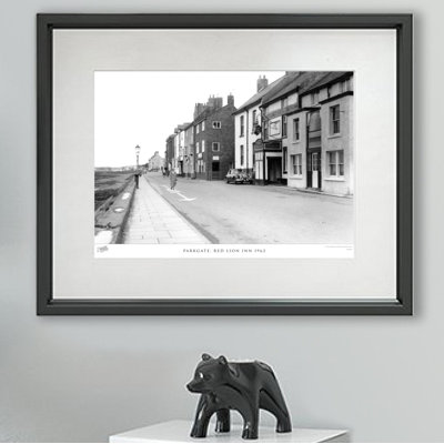 Parkgate, Red Lion Inn 1962 - Single Picture Frame Print