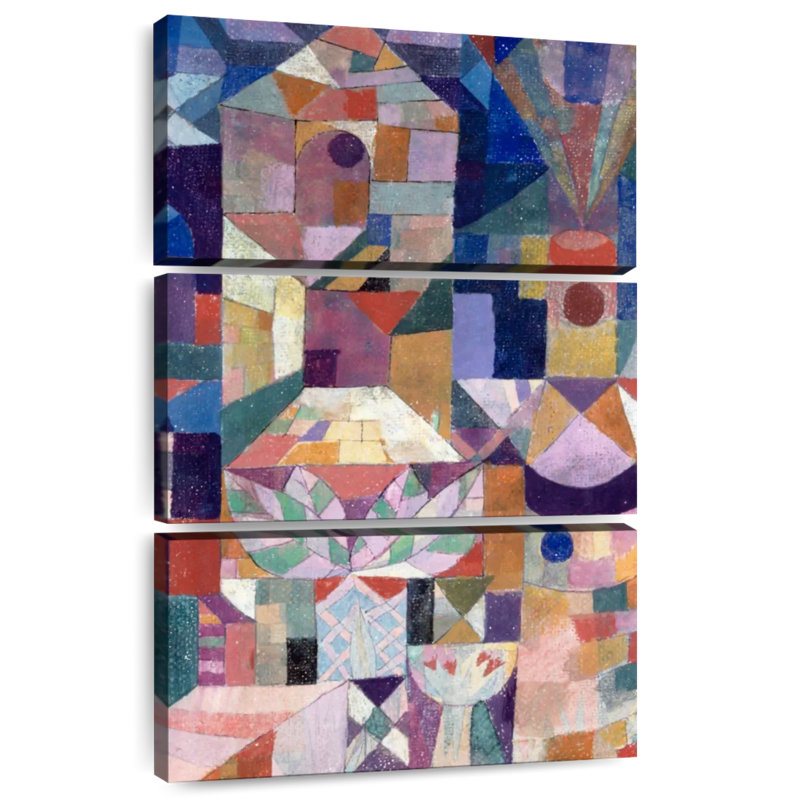 Avery Burggarten, 57" H x 36" W
