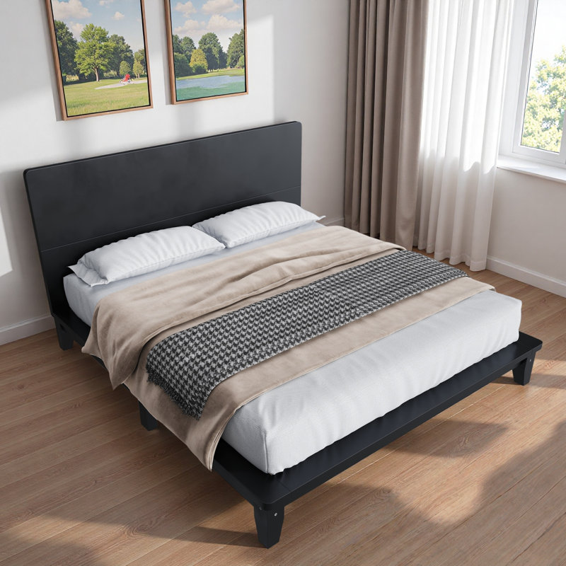 Lit plateforme avec support en lattes de bois et pieds robustes, Noir, Lit double