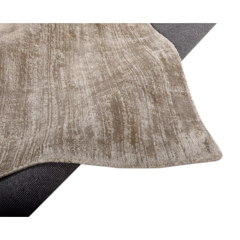Handmade Carpet Shine in Beige, Rectangle 190 x 290cm