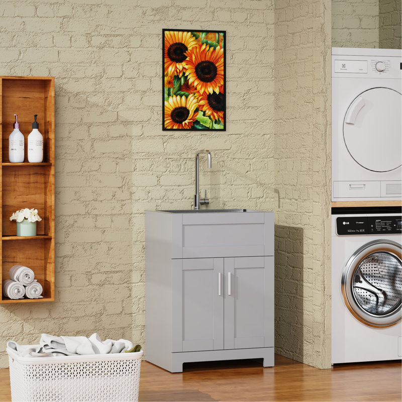 Meuble-lavabo polyvalent avec lavabo en acier inoxydable, qualité supérieure et design fonctionnel.