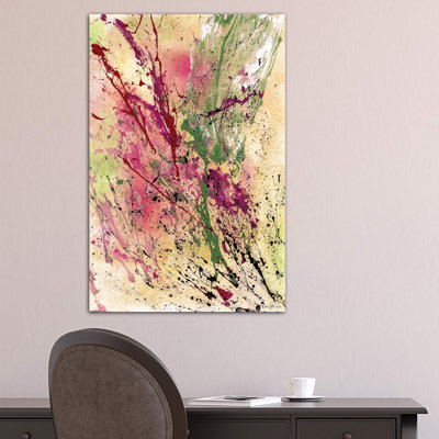 Champagne by Vinn Wong - Wrapped Canvas Painting
