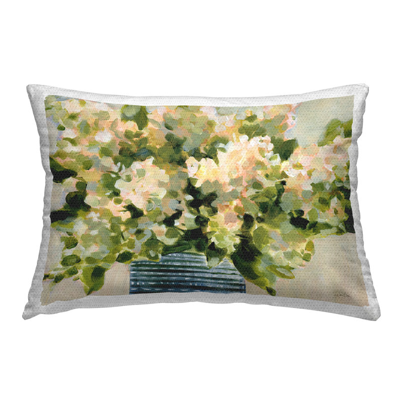 Coussin d'extérieur imprimé pois d'hortensias par Katrina Pete