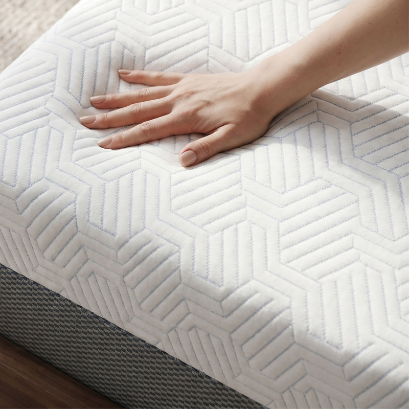 Akeley Queen 12-Inch Soft Gel Memory Foam Mattress – CertiPUR-US, Cooling Cover, Mattress in a Box, Queen, 12"