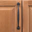 Poignée poignée raffinée Rustic de la collection Refined Rustic - Poignée centrale d'armoire de 6 5/16 po - Quincaillerie Craftsman pour tiroirs et armoires-35892615-111122832