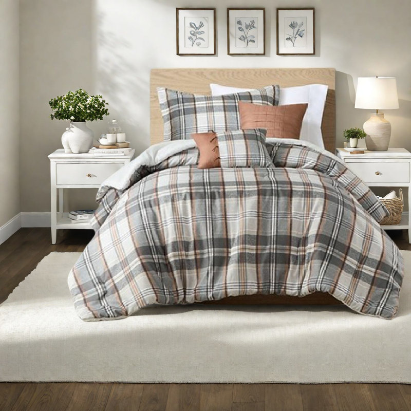 Vintage Plaid Comforter Bedding Sets, Polyester Microfiber, Cozy Home Environment