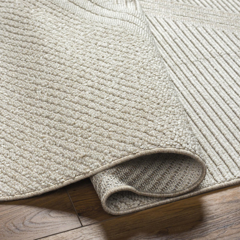 Gearhart Geometric Machine Woven Polyester Area Rug in Gray/Ivory, Runner 2'7" x 7'3"
