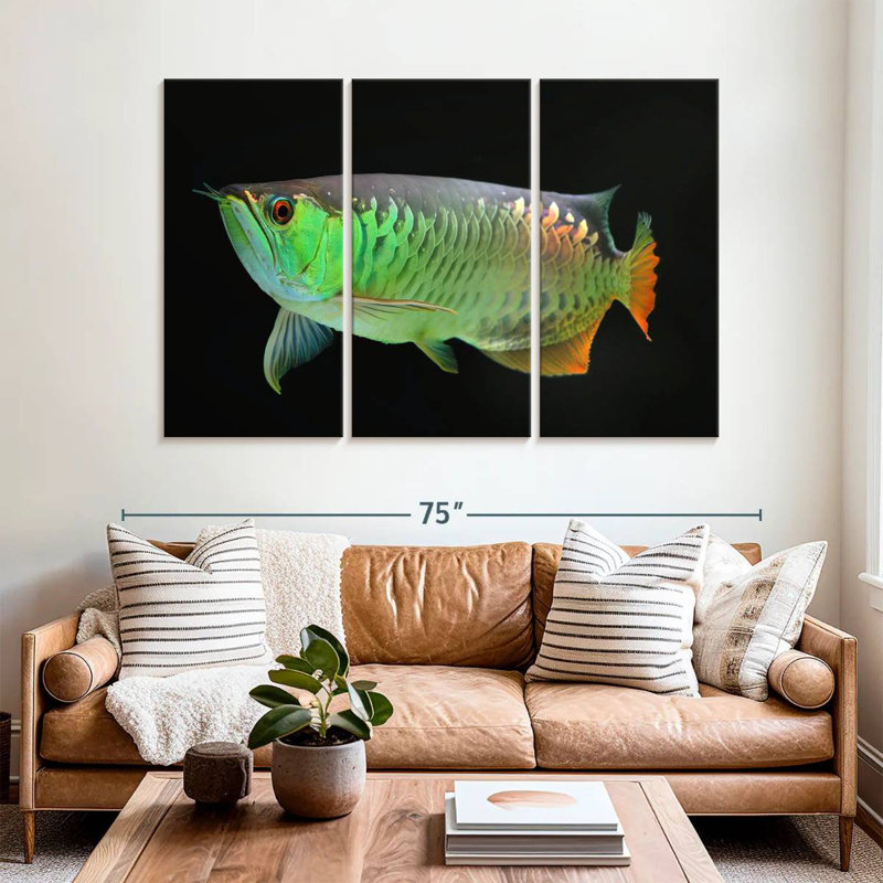 Poisson arowana, H 14 po x l 23 po
